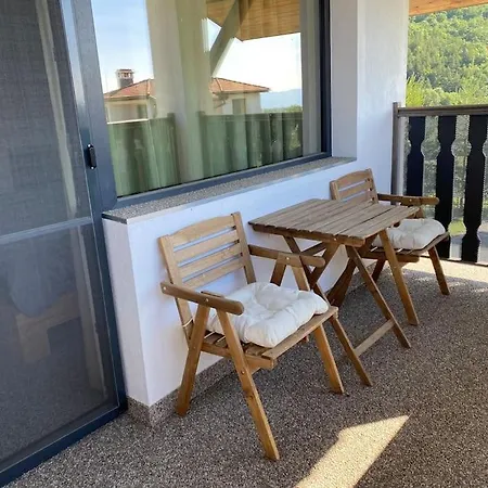 Vi Villa *